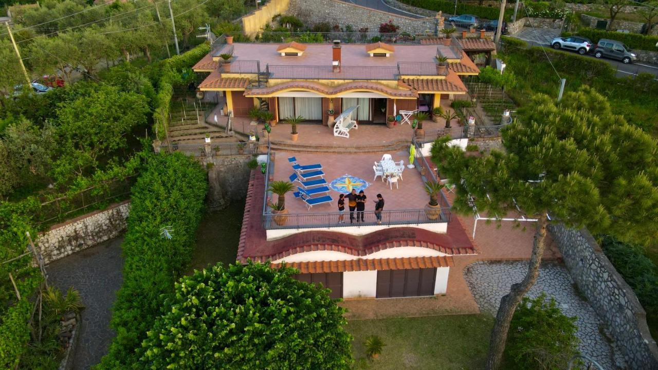 Villa Due Golfi Colli di Fontanelle Bagian luar foto